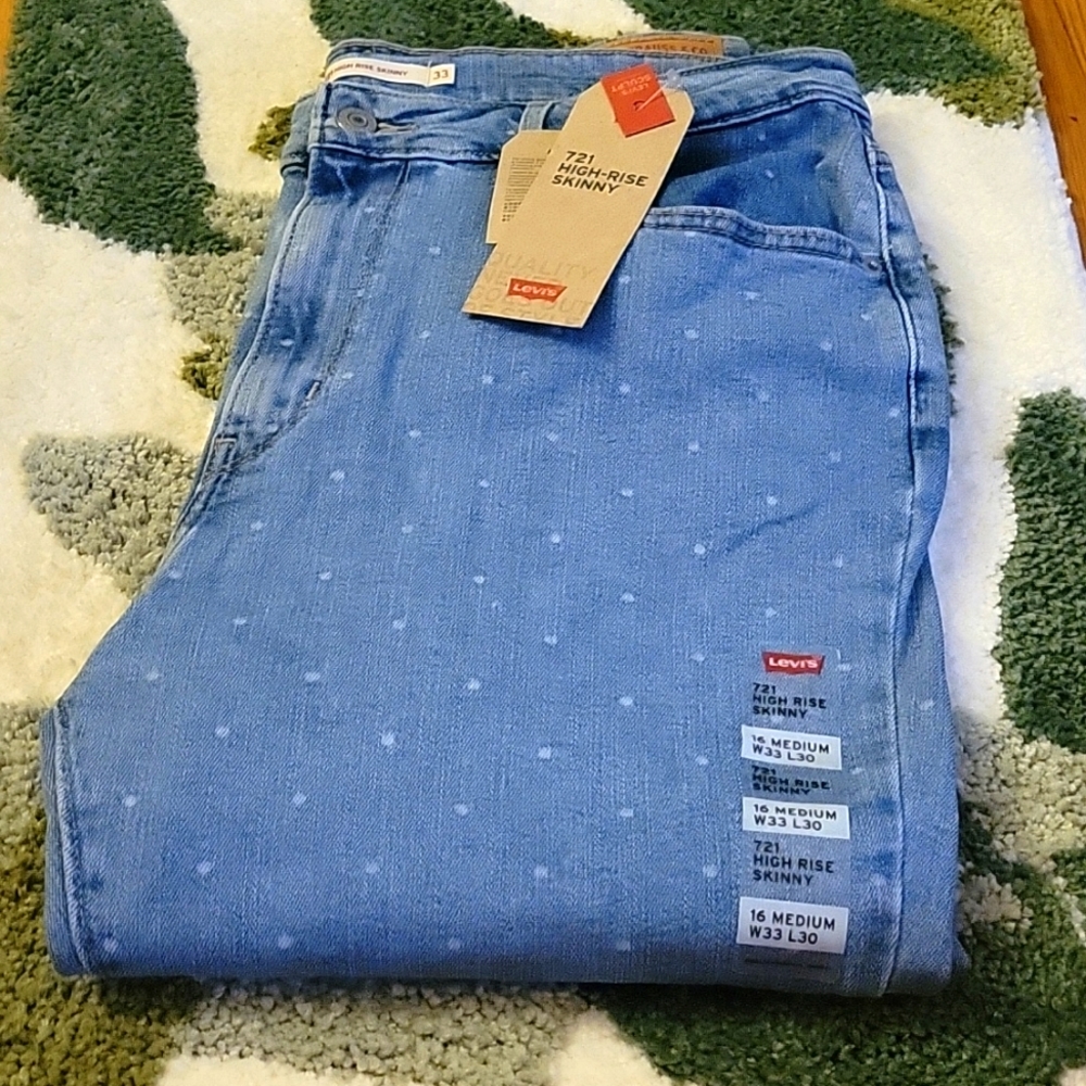 Levi's High-Rise Skinny - 16 Medium